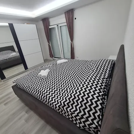 Dani Apartment